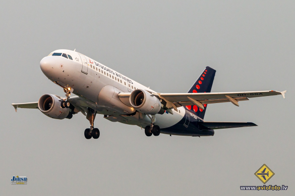 Airbus A319-112