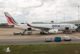 Airbus A330-243