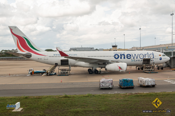 Airbus A330-243