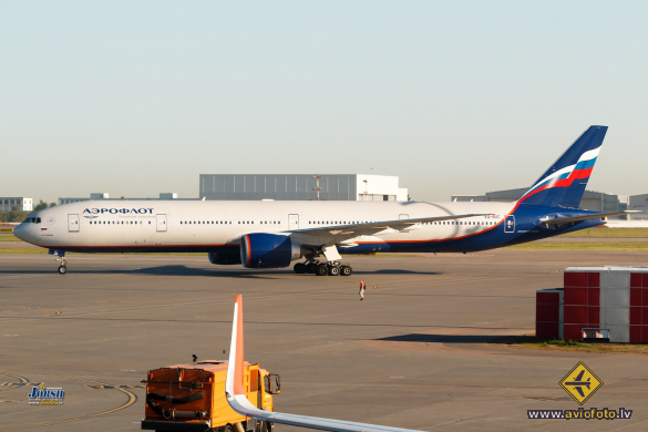 Boeing 777-3M0/ER