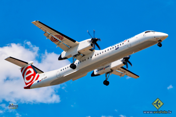 Bombardier DHC-8-402 Q400