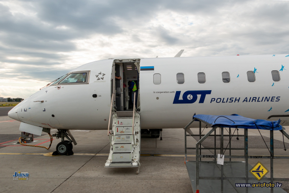 Bombardier CRJ-900ER (CL-600-2D24)