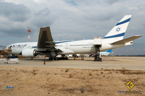 Boeing 777-258/ER