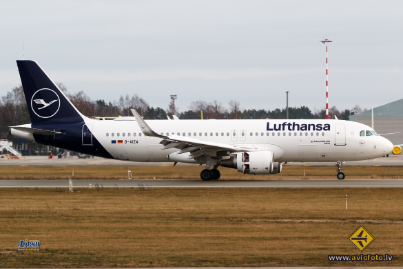 Airbus A320-214