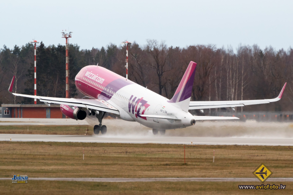 Airbus A320-232