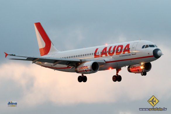 Airbus A320-232