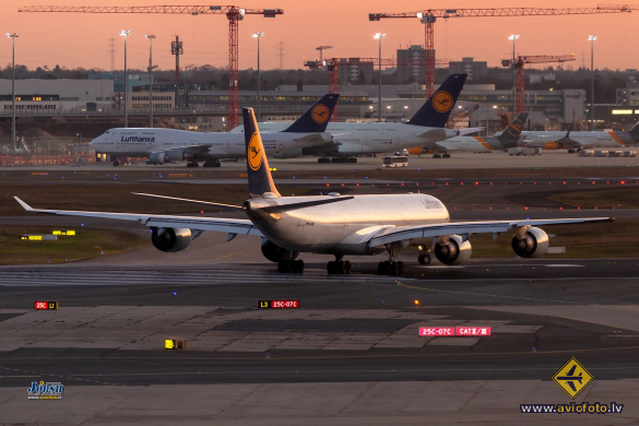 Airbus A340-642