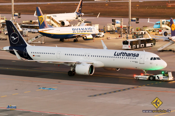 Airbus A321-271NX