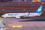 Boeing 737-85P