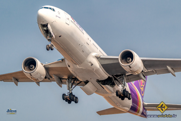 Boeing 777-2D7/ER