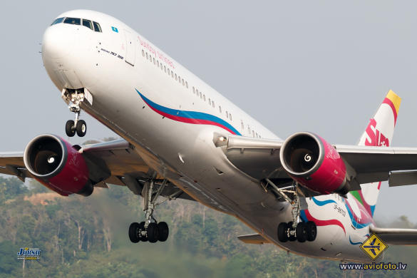 Boeing 767-332/ER