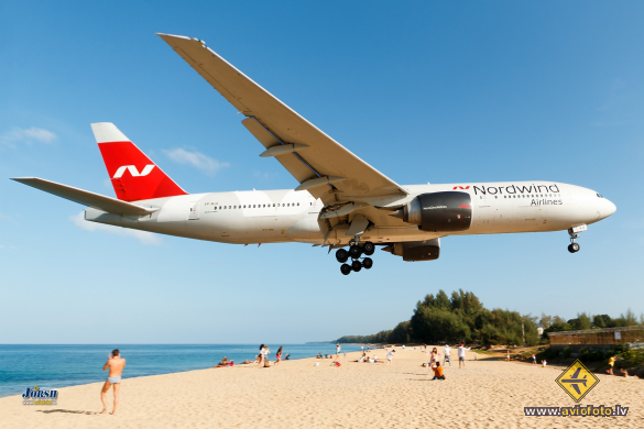 Boeing 777-2Q8/ER
