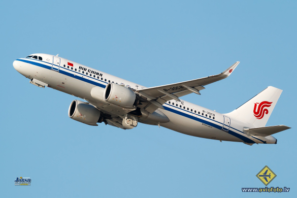 Airbus A320-271N