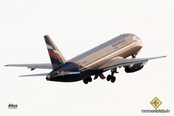 Sukhoi SSJ-100-95B-LR Superjet 100 (RRJ-95B)