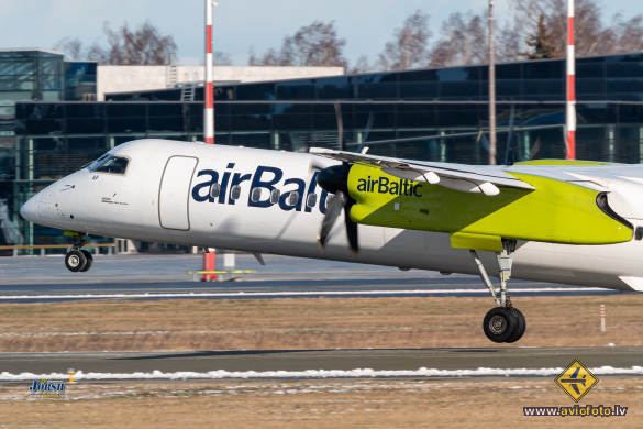 Bombardier DHC-8-402 Q400