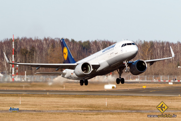 Airbus A320-271N