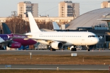 Airbus A320-214