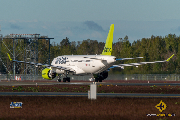 Bombardier CSeries CS300 (BD-500-1A11)