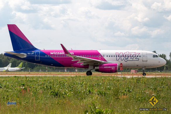 Airbus A320-232