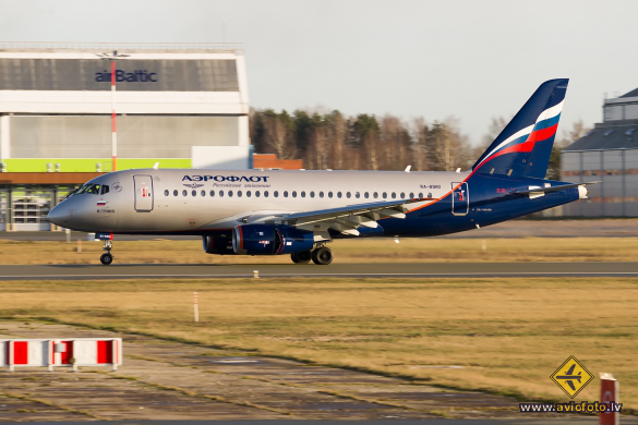Sukhoi SSJ-100-95B Superjet 100 (RRJ-95B)