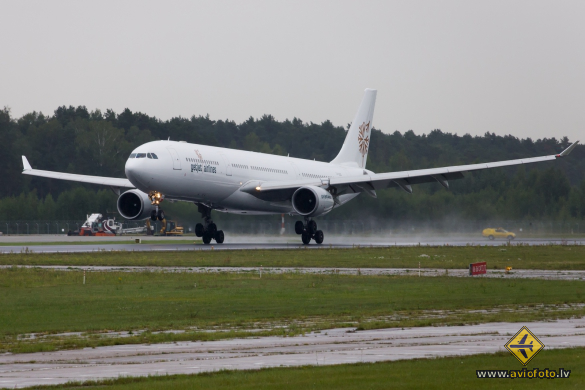 Airbus A330-302