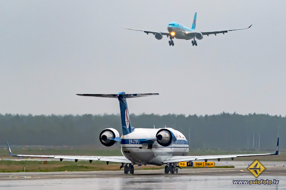 Bombardier CRJ-200ER (CL-600-2B19)