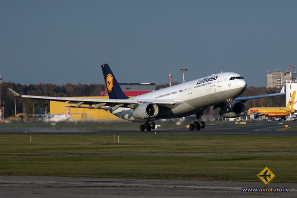 Airbus A330-343
