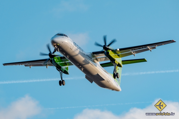 Bombardier DHC-8-402 Q400