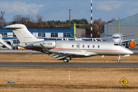 Bombardier Challenger 350 (BD-100-1A10)