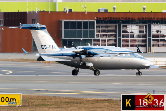 Piaggio P-180 Avanti Evo