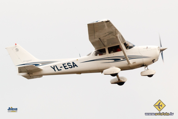 Cessna 172S