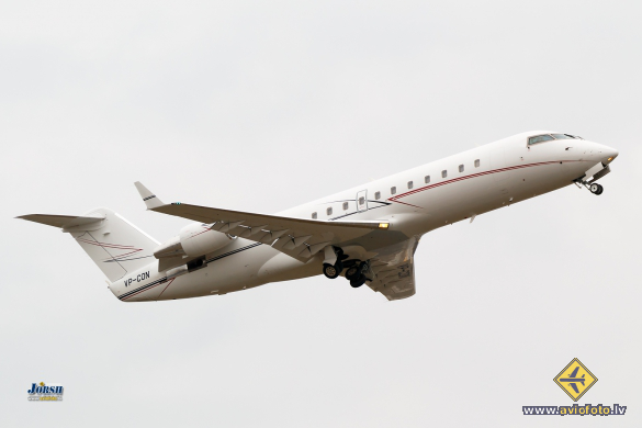 Bombardier Challenger 850 (CRJ-200SE/CL-600-2B19)