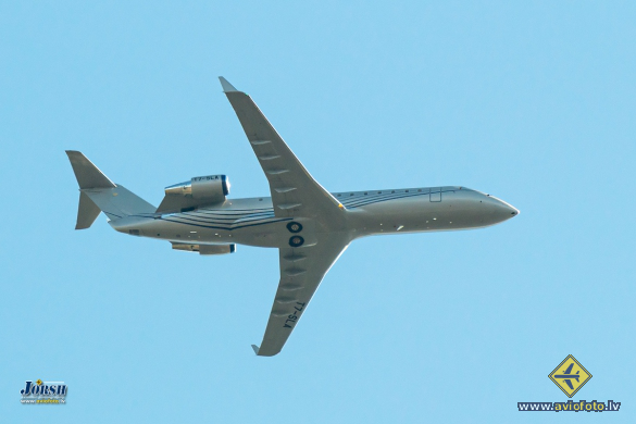 Bombardier Challenger 850 (CRJ-200SE/CL-600-2B19)