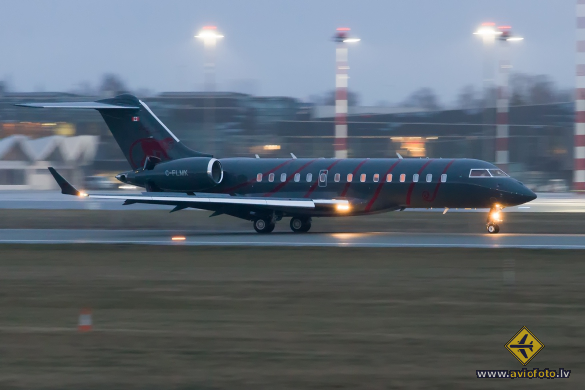 Bombardier Global Express XRS (BD-700-1A10)