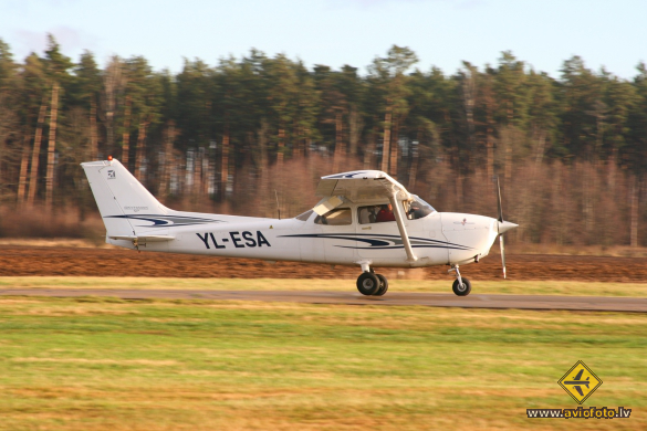 Cessna 172S