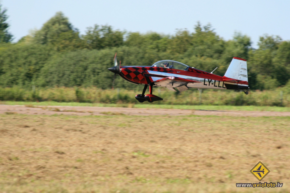 Vans RV-8