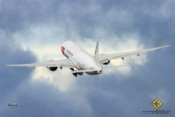 Boeing 777-21H/ER