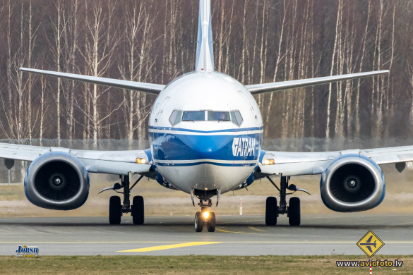 Boeing 737-46Q(SF)