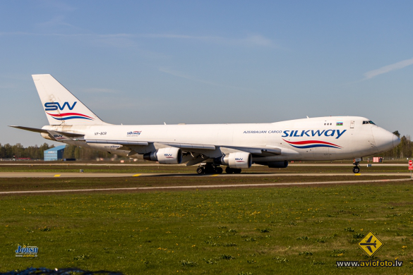 Boeing 747-4H6F/SCD