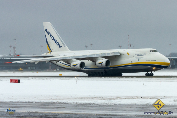 Antonov An-124-100M Ruslan