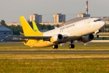 Boeing 737-4Q8(SF)
