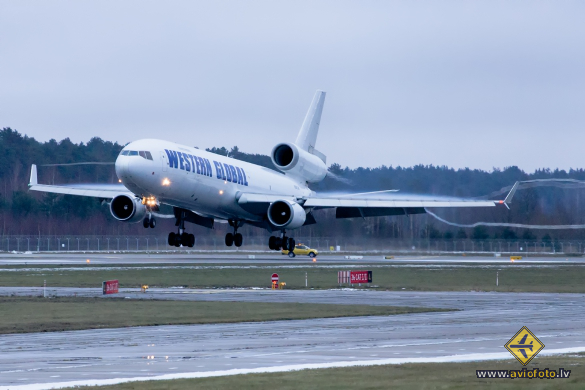McDonnell Douglas MD-11(F)
