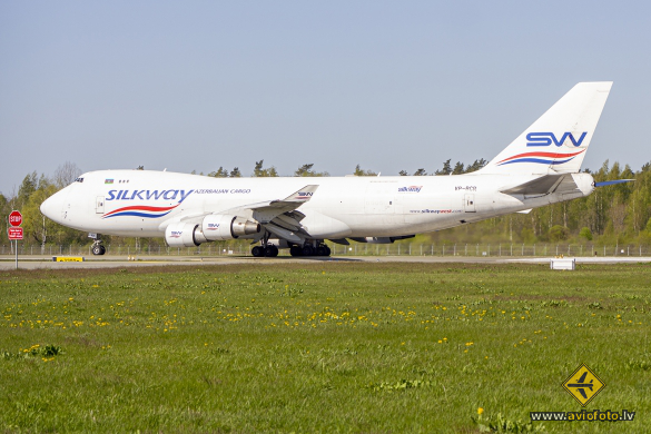 Boeing 747-4H6F/SCD