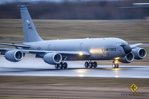 Boeing KC-135R Stratotanker (717-148)