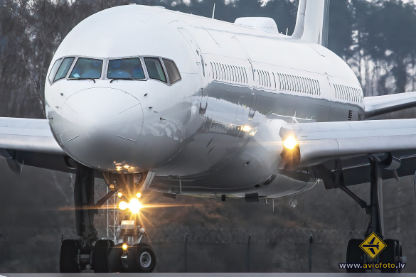 Boeing C-32B (757-23A)