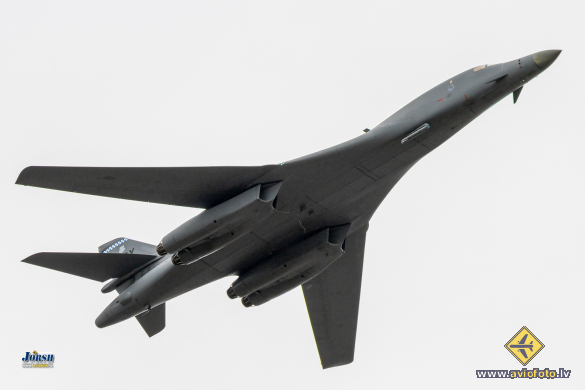 Rockwell B-1B Lancer