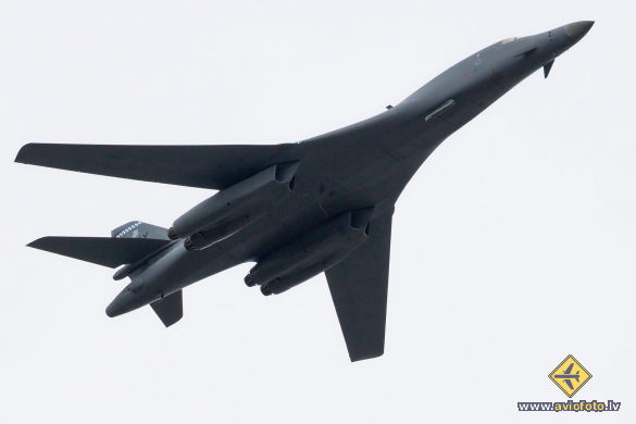 Rockwell B-1B Lancer