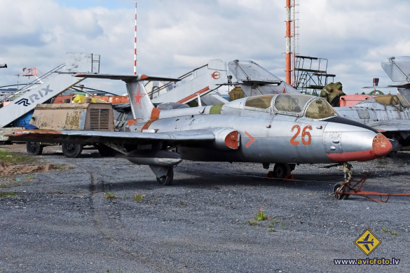 Aero L-29 Delfin