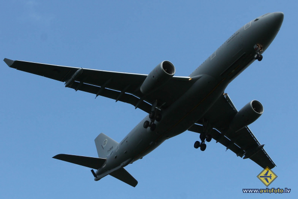 Airbus A330-243MRTT