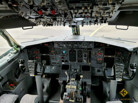 Boeing 737-46M